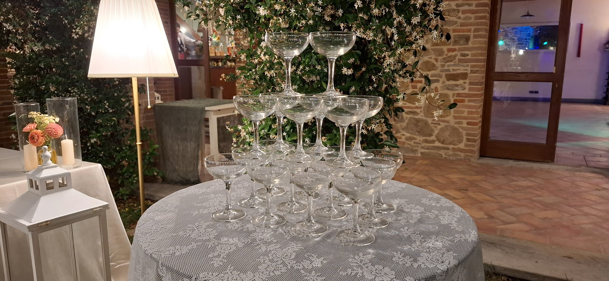 champagne tower